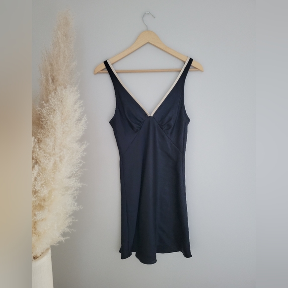 Vintage Jones New York slip dress black and gold size small - Picture 2 of 9